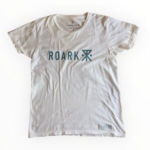 Roark Revival Mens T-Shirt Medium White Blue Logo Tee Running Brand